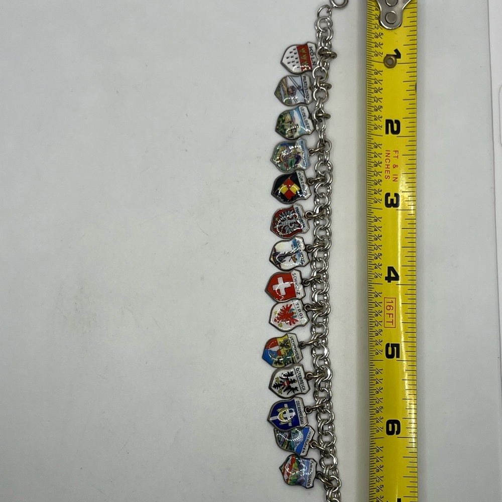 Vintage 800 & Sterling silver European cities colorful enamel charm bracelet - Picture 16 of 16